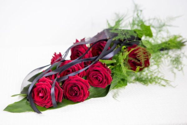 Kasileinakimp-punaste-roosidega